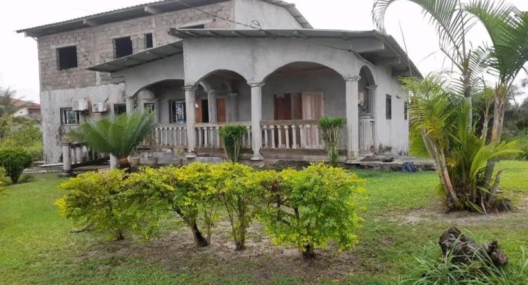 Grande maison de 6 chambres au 1er Campement
