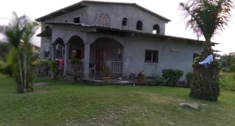 Grande maison de 6 chambres au 1er Campement