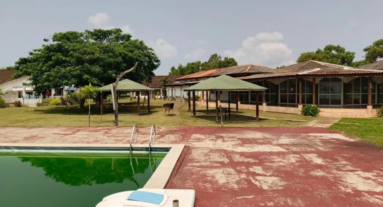 Hôtel et Espace touristique à louer