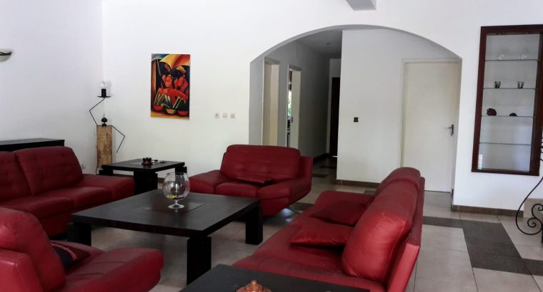 Villa de 3 chambres avec Piscine à la Sablière