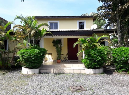 Villa de 3 chambres avec Piscine à la Sablière