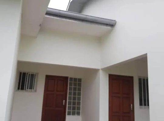 Villa de 3 chambres et 2 dépendances à vendre à la SABLIERE