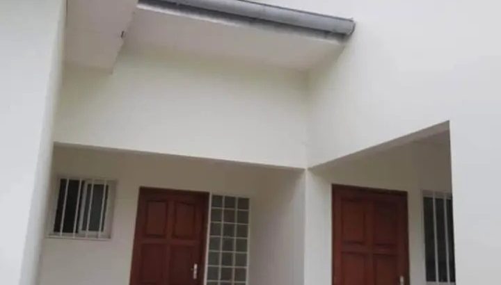 Villa de 3 chambres et 2 dépendances à vendre à la SABLIERE