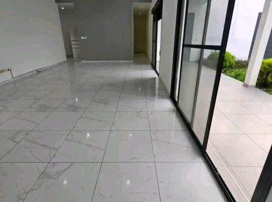 Villa blanche 4 Chambres au quartier Charbonnages