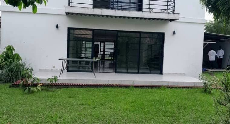 Villa moderne non loin de l’école conventionnée du Charbonnage