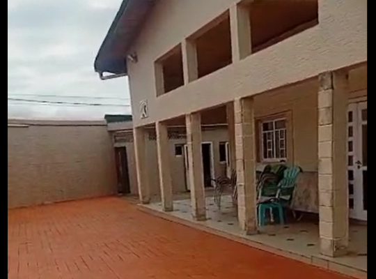 Villa 5 chambres avec piscine avec parcelle de 3850 mètres carrés