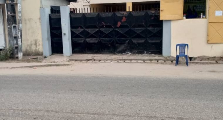 Villa de 8 Chambres à vendre à Awendje