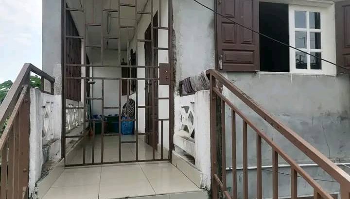2 Appartements à Plein Ciel Porte rouge