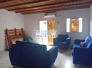 Villa et véhicule à vendre à Alenakiri