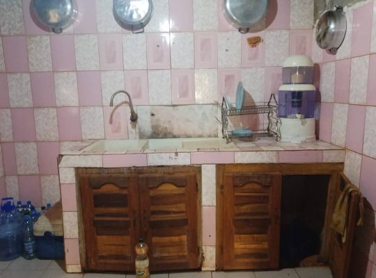 Maison de 5 chambres à vendre à Ntoum à Nkan Poussière