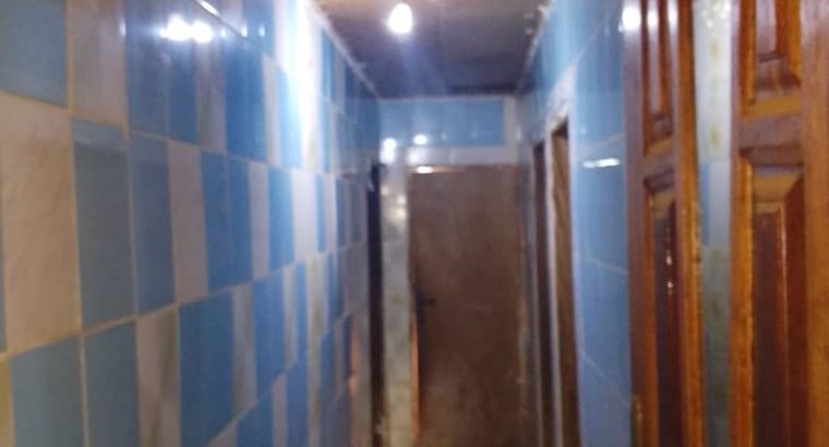 Maison de 5 chambres à vendre à Ntoum à Nkan Poussière