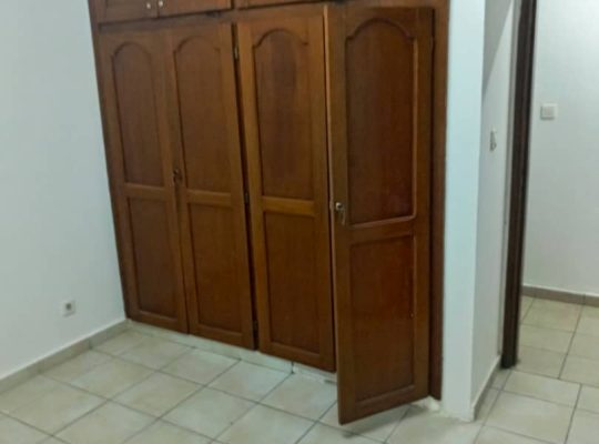 Villa 3 Chambres à vendre à Mindoube 2 avec terrain de 1200 mètres carrés
