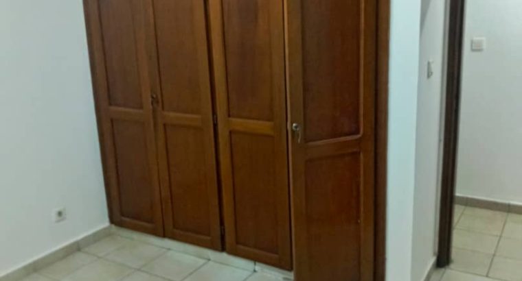 Villa 3 Chambres à vendre à Mindoube 2 avec terrain de 1200 mètres carrés