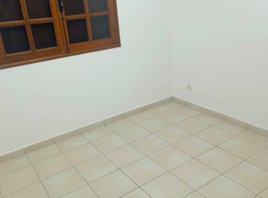 Villa 3 Chambres à vendre à Mindoube 2 avec terrain de 1200 mètres carrés