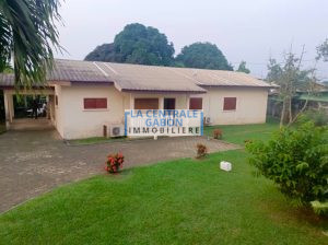Villa 3 Chambres à vendre à Mindoube 2 avec terrain de 1200 mètres carrés