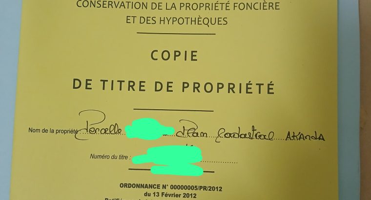Terrain de 600 m2 à vendre au Cap Esterias