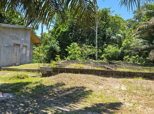 Terrain de 600 m2 à vendre au Cap Esterias