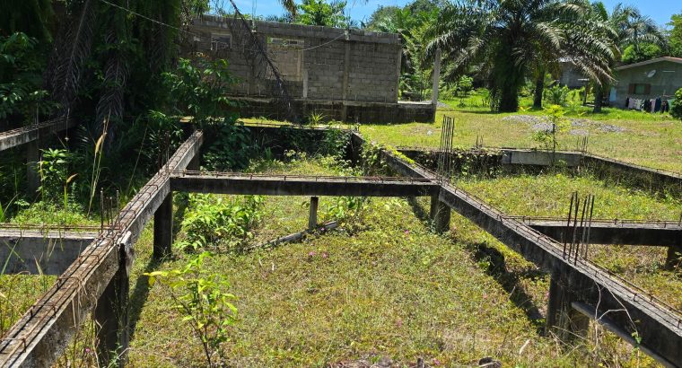 Terrain de 600 m2 à vendre au Cap Esterias