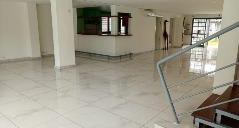 Villa moderne non loin de l’école conventionnée du Charbonnage
