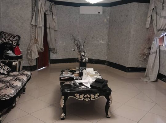 Villa de 5 chambres et 2 bâtiments