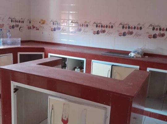 Villa de 5 chambres et 2 bâtiments