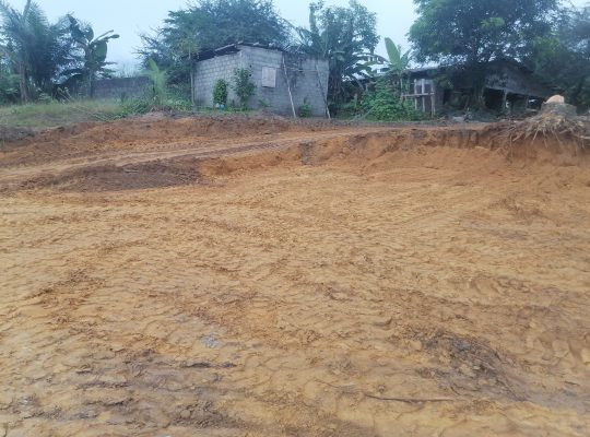 Terrain de 460m2 à Owendo Ça m’étonne