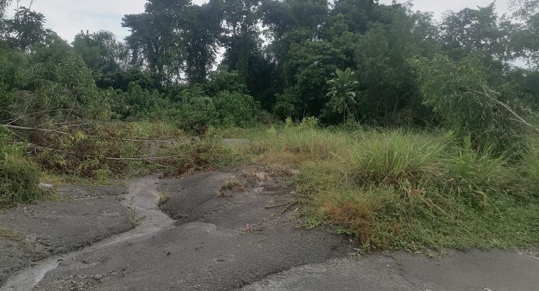 Terrain de 500m2 à Makwengue