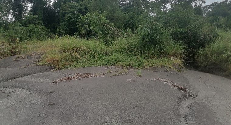 Terrain de 500m2 à Makwengue