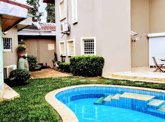 Villa duplex au quartier Bas de gué gué