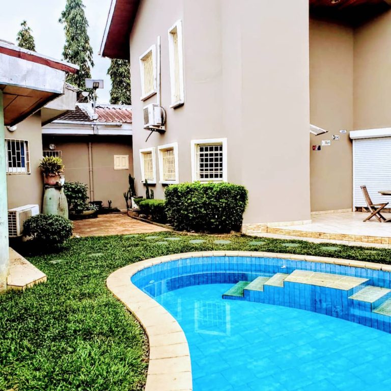 Villa duplex au quartier Bas de gué gué