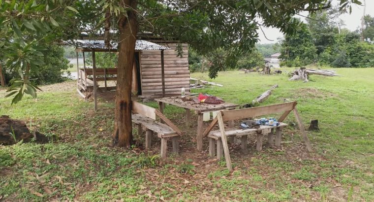 5000m2 à Angondje village