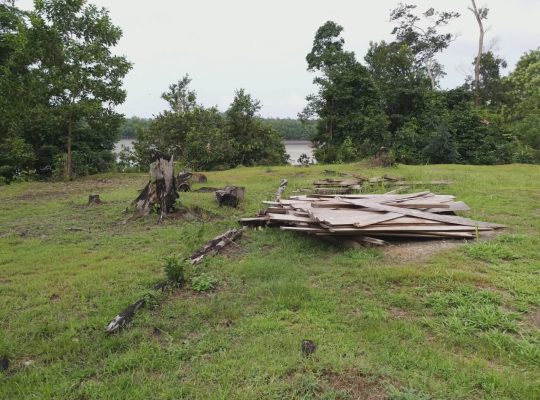 5000m2 à Angondje village