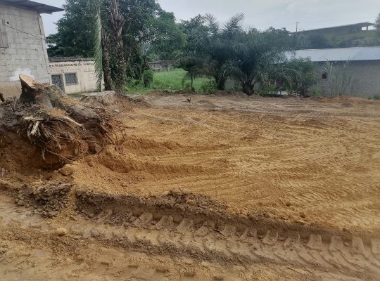 Terrain de 460m2 à Owendo Ça m’étonne