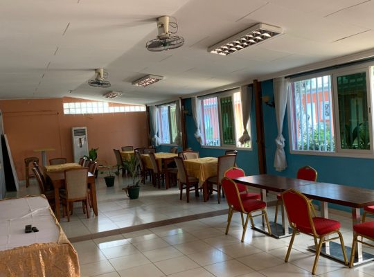 Hôtels de 30 chambres à Port Gentil
