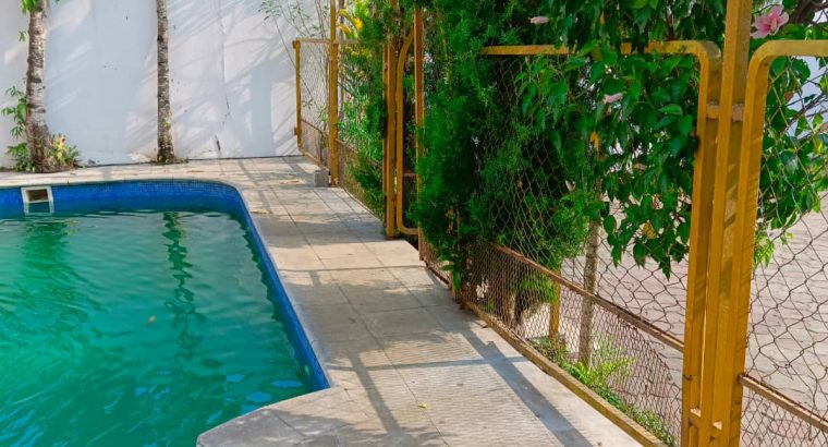 Villa 7 chambres et 7 douches à Angondje