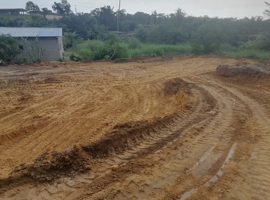 Terrain de 460m2 à Owendo Ça m’étonne