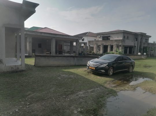Villa haut standing à Angondje