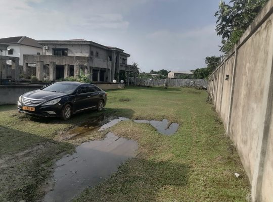 Villa haut standing à Angondje