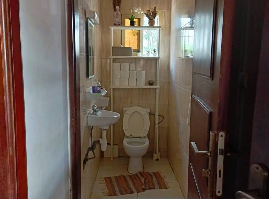 Villa 7 chambres et 7 douches à Angondje