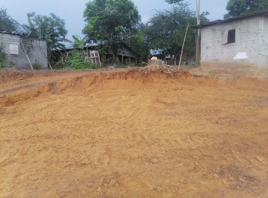 Terrain de 460m2 à Owendo Ça m’étonne