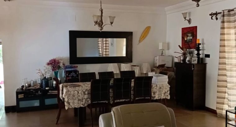 Villa 7 chambres et 7 douches à Angondje