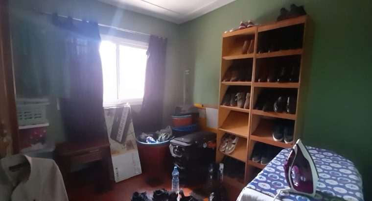 Villa de 3 Chambres à Port Gentil