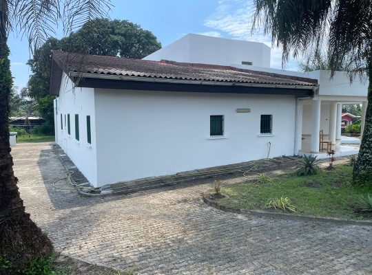Villa de 4 chambres à Okala Mikolongo