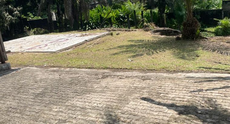 Villa de 4 chambres à Okala Mikolongo